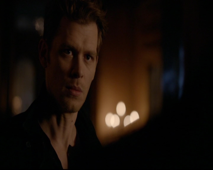 VampireDiariesWorld-dot-nl_TheOriginals_3x17BehindTheBlackHorizon2216.jpg