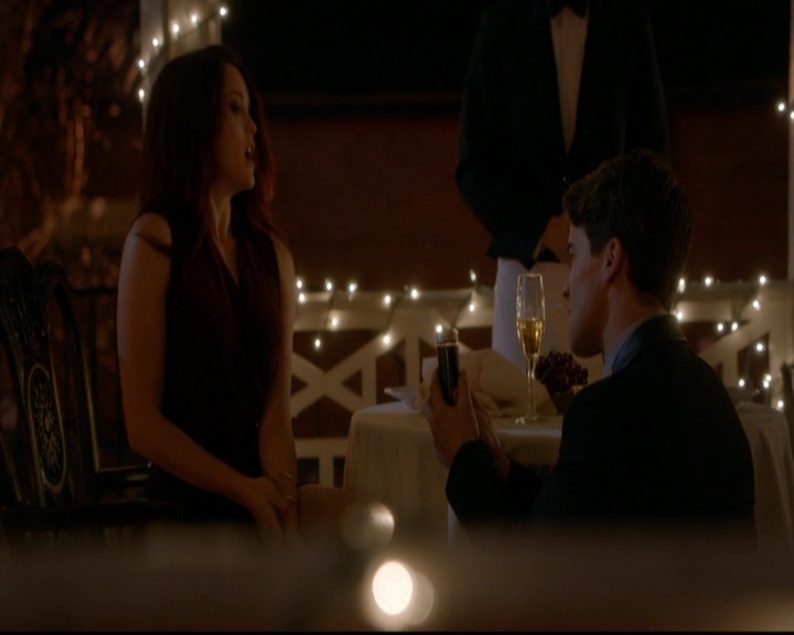 VampireDiariesWorld-dot-nl_TheOriginals_3x18TheDevilComesHereAndSighs0135.jpg