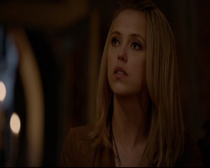 VampireDiariesWorld-dot-nl_TheOriginals_3x18TheDevilComesHereAndSighs2109.jpg