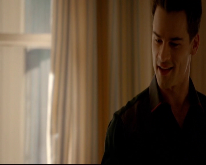 VampireDiariesWorld-dot-nl_TheOriginals_3x19NoMoreHeartbreaks0016.jpg