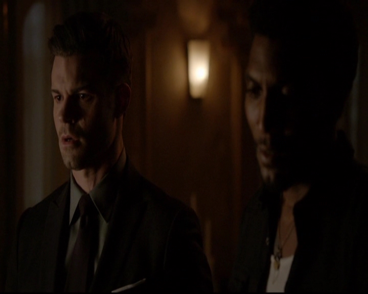 VampireDiariesWorld-dot-nl_TheOriginals_3x19NoMoreHeartbreaks1598.jpg