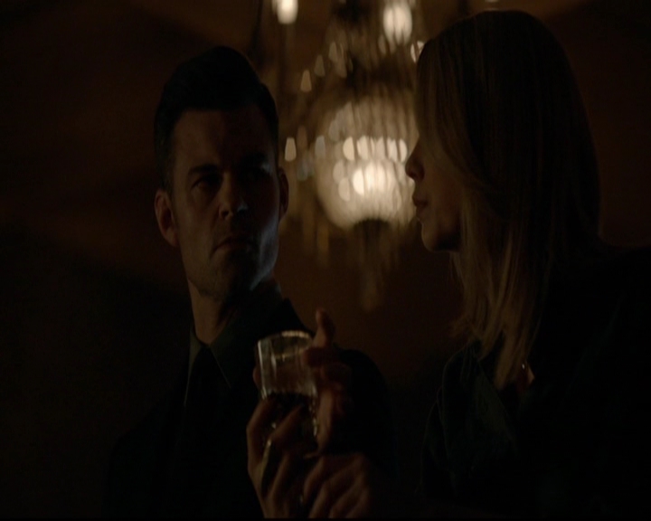 VampireDiariesWorld-dot-nl_TheOriginals_3x19NoMoreHeartbreaks2037.jpg