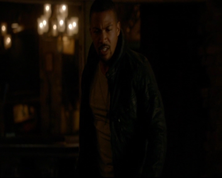 VampireDiariesWorld-dot-nl_TheOriginals_3x20WhereNothingStaysBuried0072.jpg