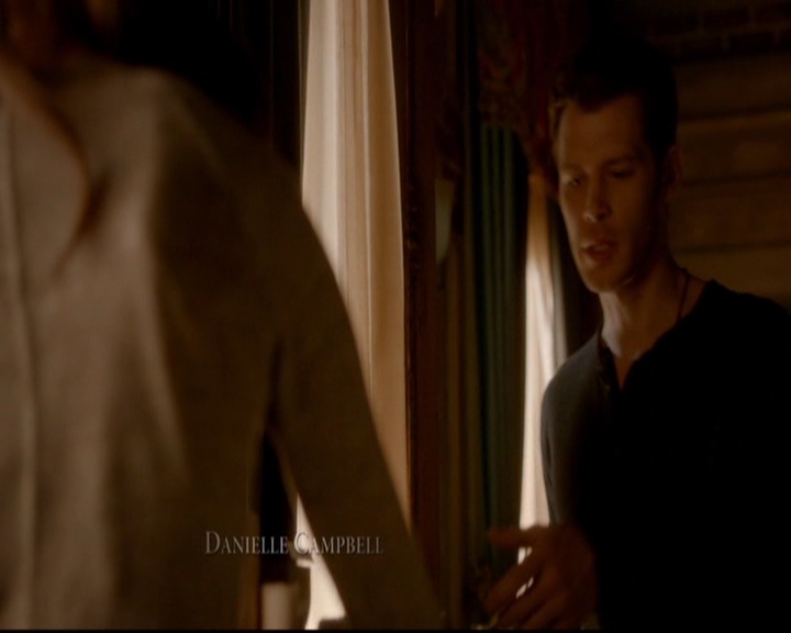 VampireDiariesWorld-dot-nl_TheOriginals_3x20WhereNothingStaysBuried0133.jpg