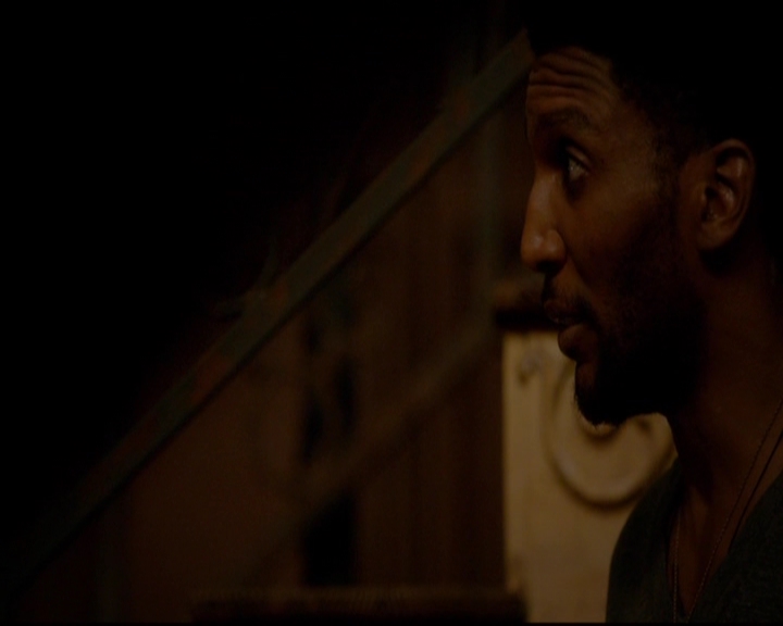 VampireDiariesWorld-dot-nl_TheOriginals_3x20WhereNothingStaysBuried0203.jpg
