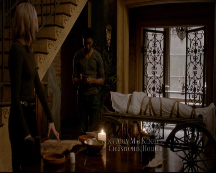 VampireDiariesWorld-dot-nl_TheOriginals_3x20WhereNothingStaysBuried0214.jpg