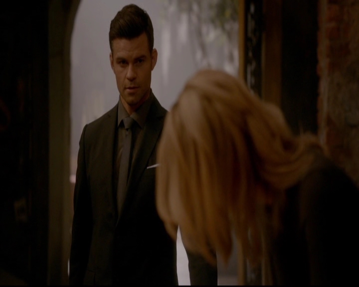 VampireDiariesWorld-dot-nl_TheOriginals_3x20WhereNothingStaysBuried0224.jpg