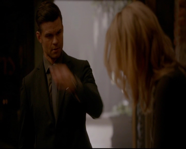 VampireDiariesWorld-dot-nl_TheOriginals_3x20WhereNothingStaysBuried0225.jpg