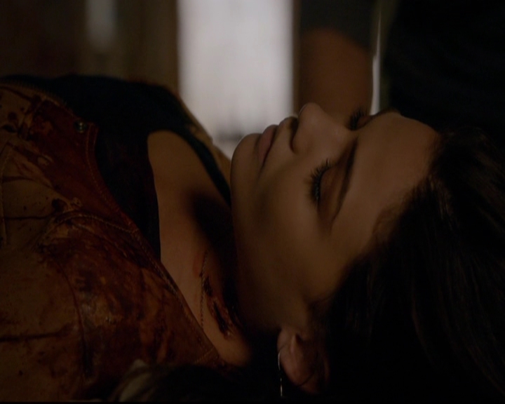 VampireDiariesWorld-dot-nl_TheOriginals_3x20WhereNothingStaysBuried0393.jpg