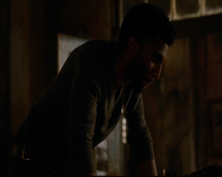 VampireDiariesWorld-dot-nl_TheOriginals_3x20WhereNothingStaysBuried0400.jpg