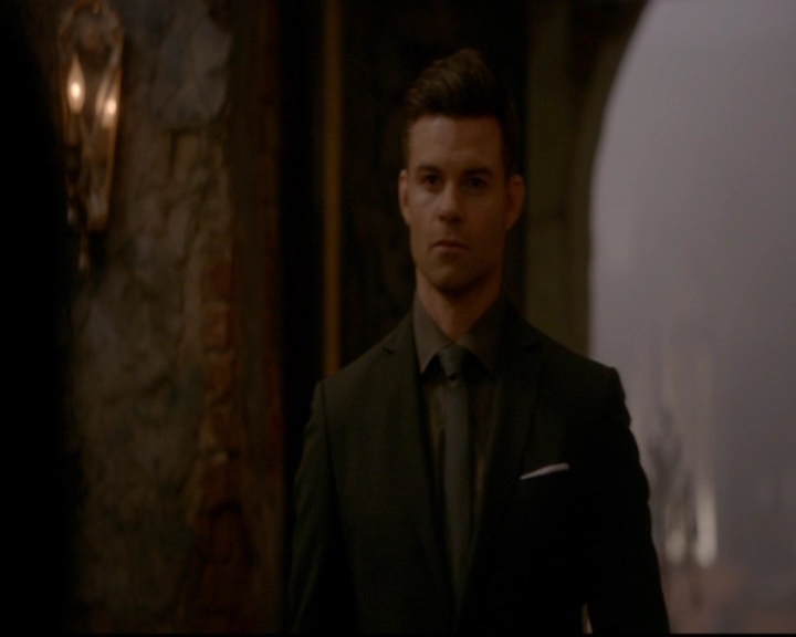 VampireDiariesWorld-dot-nl_TheOriginals_3x20WhereNothingStaysBuried0438.jpg