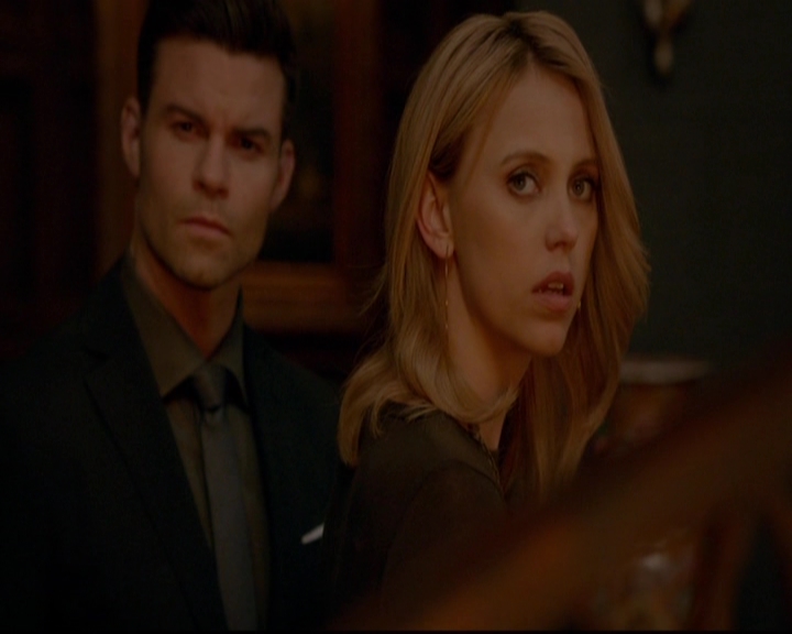 VampireDiariesWorld-dot-nl_TheOriginals_3x20WhereNothingStaysBuried0458.jpg