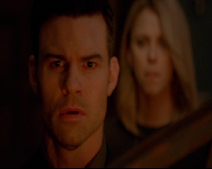 VampireDiariesWorld-dot-nl_TheOriginals_3x20WhereNothingStaysBuried0466.jpg