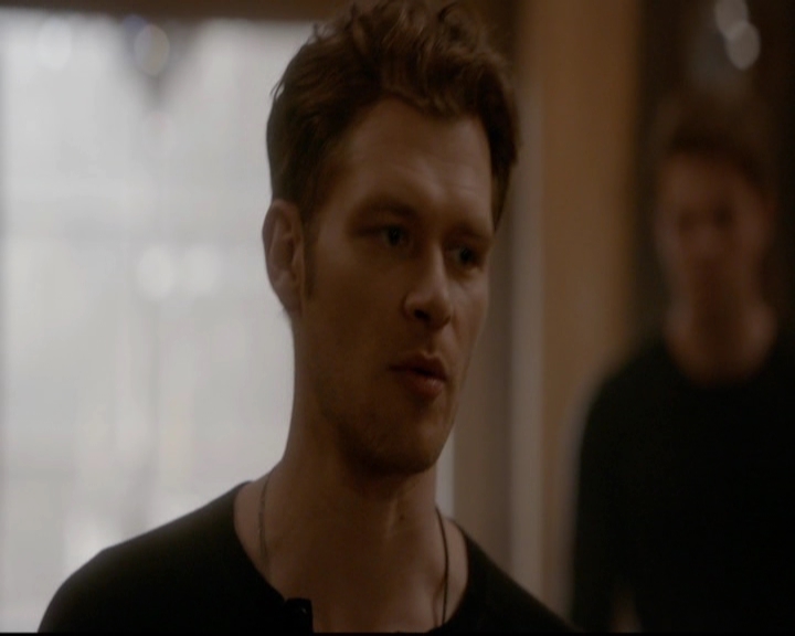 VampireDiariesWorld-dot-nl_TheOriginals_3x20WhereNothingStaysBuried0477.jpg