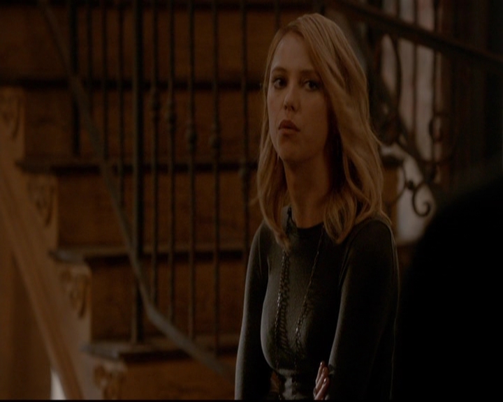 VampireDiariesWorld-dot-nl_TheOriginals_3x20WhereNothingStaysBuried0490.jpg