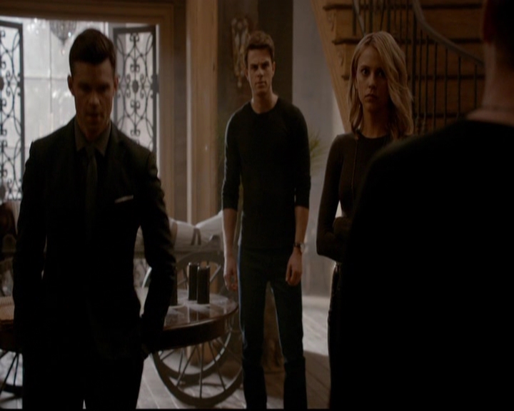 VampireDiariesWorld-dot-nl_TheOriginals_3x20WhereNothingStaysBuried0498.jpg