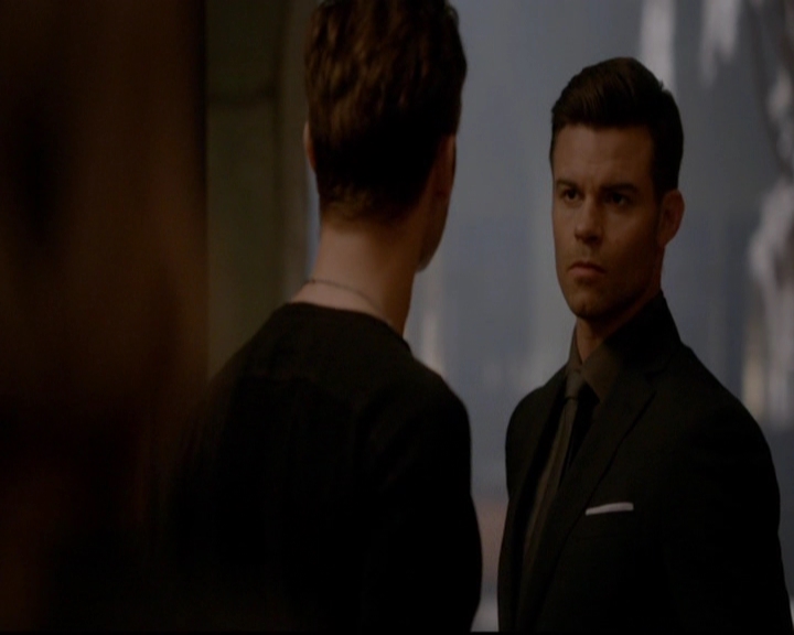 VampireDiariesWorld-dot-nl_TheOriginals_3x20WhereNothingStaysBuried0501.jpg