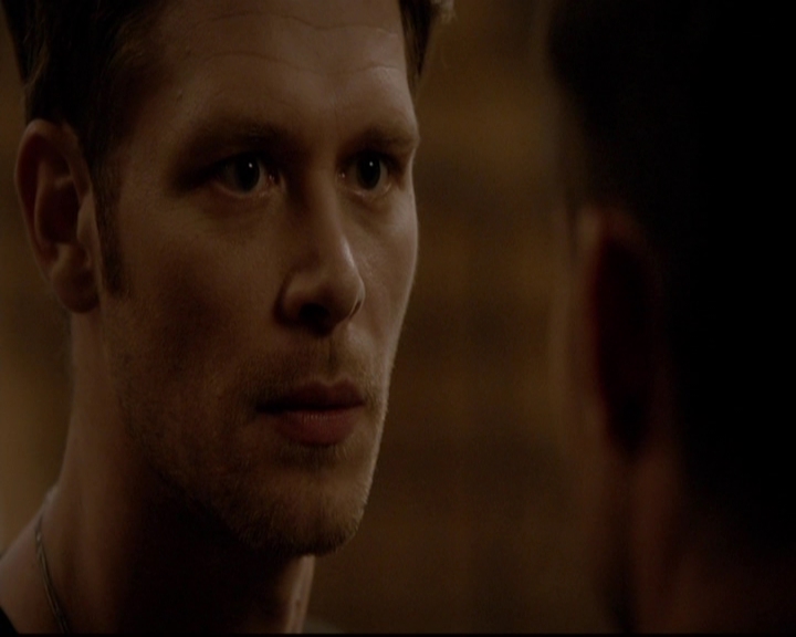 VampireDiariesWorld-dot-nl_TheOriginals_3x20WhereNothingStaysBuried0513.jpg