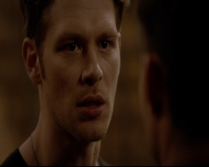 VampireDiariesWorld-dot-nl_TheOriginals_3x20WhereNothingStaysBuried0517.jpg