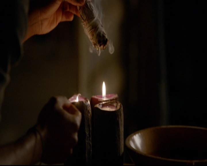 VampireDiariesWorld-dot-nl_TheOriginals_3x20WhereNothingStaysBuried0584.jpg