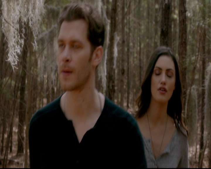 VampireDiariesWorld-dot-nl_TheOriginals_3x20WhereNothingStaysBuried0721.jpg