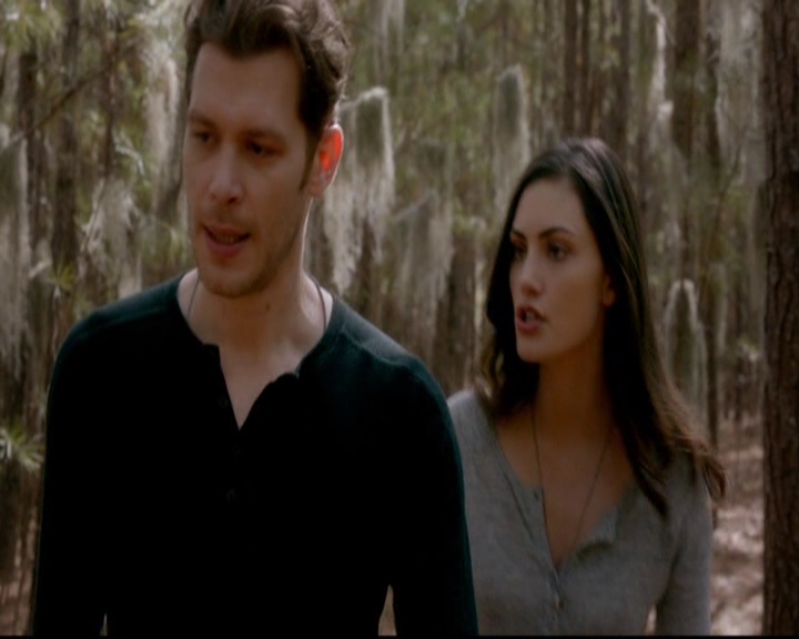 VampireDiariesWorld-dot-nl_TheOriginals_3x20WhereNothingStaysBuried0725.jpg