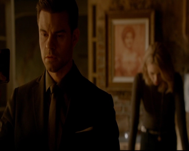 VampireDiariesWorld-dot-nl_TheOriginals_3x20WhereNothingStaysBuried1074.jpg