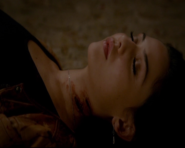 VampireDiariesWorld-dot-nl_TheOriginals_3x20WhereNothingStaysBuried1382.jpg