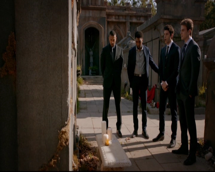 VampireDiariesWorld-dot-nl_TheOriginals_3x21GiveEmHellKid0126.jpg