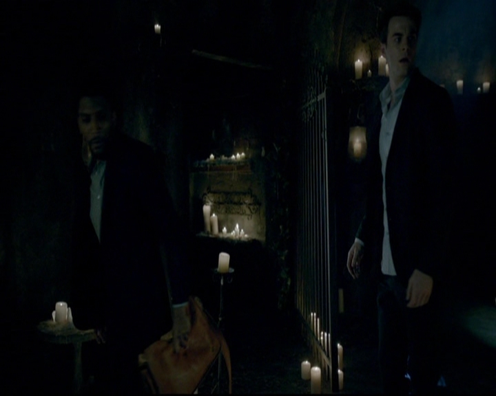 VampireDiariesWorld-dot-nl_TheOriginals_3x21GiveEmHellKid1542.jpg