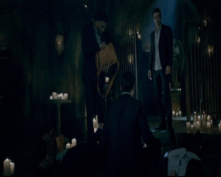 VampireDiariesWorld-dot-nl_TheOriginals_3x21GiveEmHellKid1546.jpg