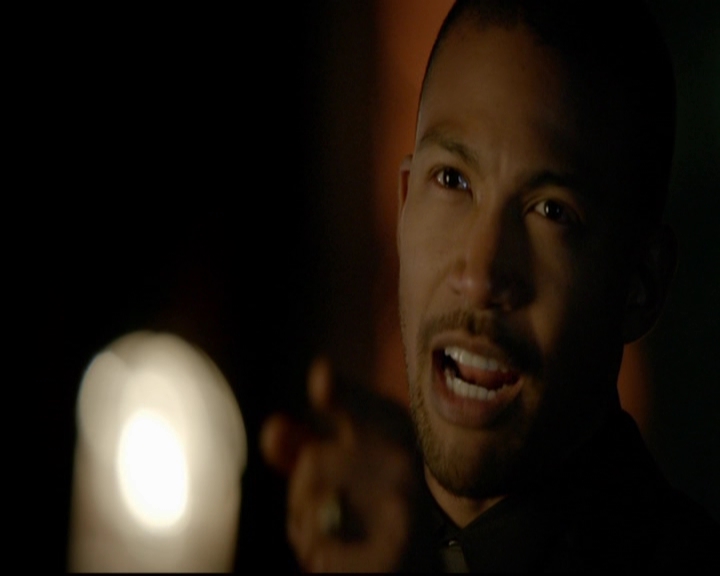 VampireDiariesWorld-dot-nl_TheOriginals_3x21GiveEmHellKid1557.jpg