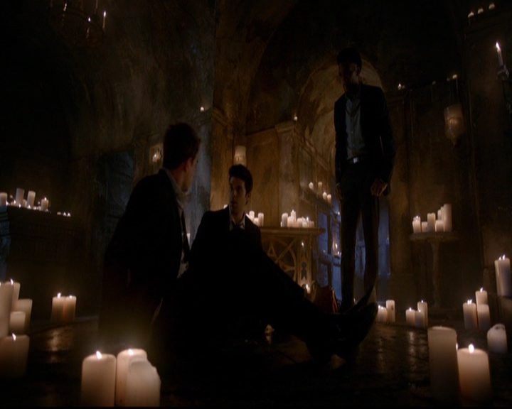 VampireDiariesWorld-dot-nl_TheOriginals_3x21GiveEmHellKid2001.jpg