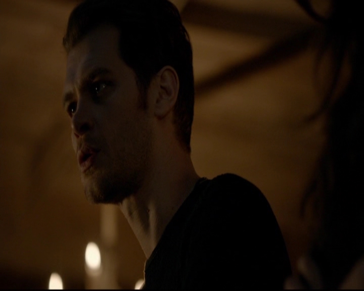 VampireDiariesWorld-dot-nl_TheOriginals_3x21GiveEmHellKid2054.jpg