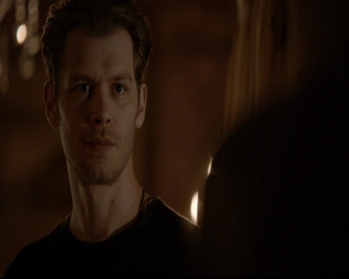 VampireDiariesWorld-dot-nl_TheOriginals_3x21GiveEmHellKid2093.jpg