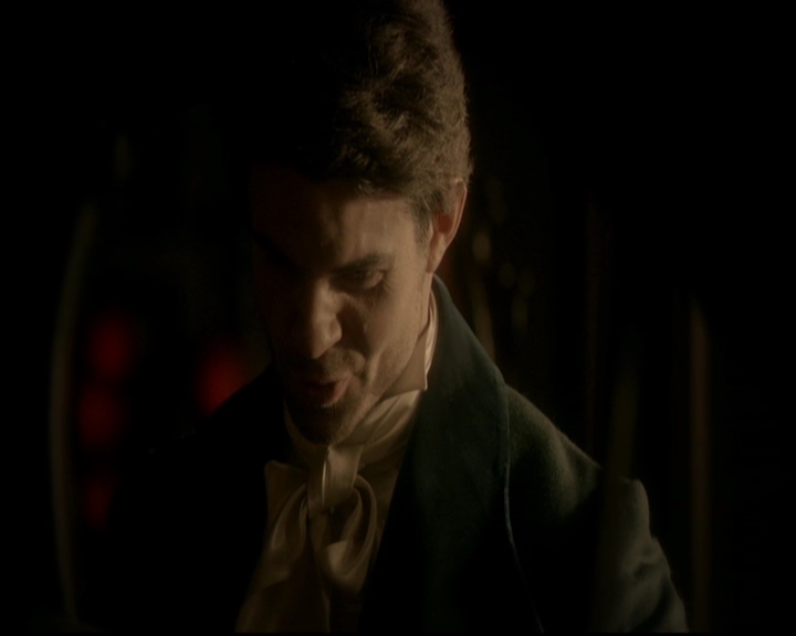 VampireDiariesWorld-dot-nl_TheOriginals_3x22TheBloodyCrown0034.jpg