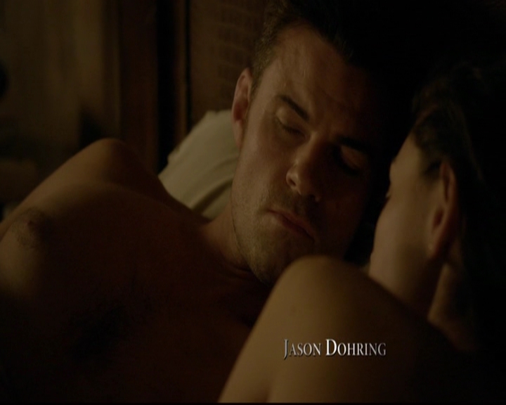 VampireDiariesWorld-dot-nl_TheOriginals_3x22TheBloodyCrown0090.jpg