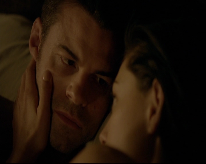 VampireDiariesWorld-dot-nl_TheOriginals_3x22TheBloodyCrown0108.jpg