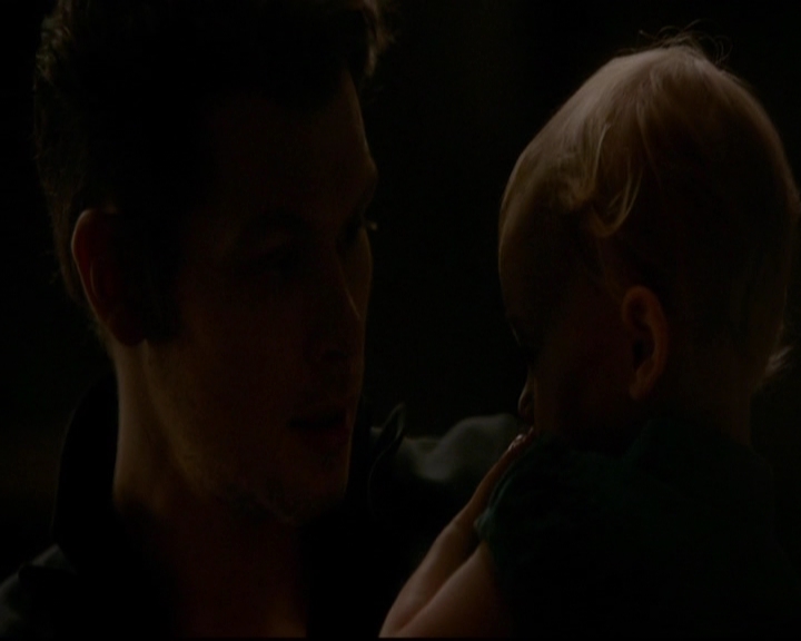 VampireDiariesWorld-dot-nl_TheOriginals_3x22TheBloodyCrown0129.jpg