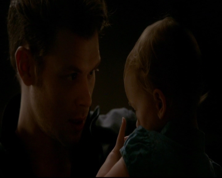 VampireDiariesWorld-dot-nl_TheOriginals_3x22TheBloodyCrown0131.jpg