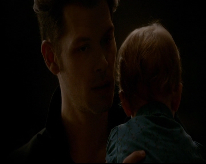 VampireDiariesWorld-dot-nl_TheOriginals_3x22TheBloodyCrown0136.jpg