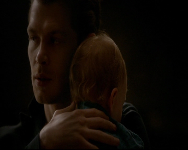 VampireDiariesWorld-dot-nl_TheOriginals_3x22TheBloodyCrown0137.jpg