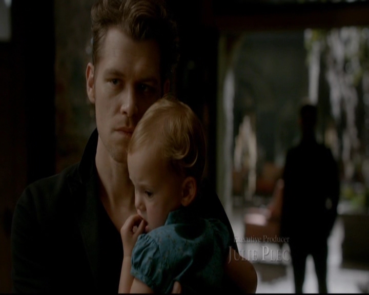 VampireDiariesWorld-dot-nl_TheOriginals_3x22TheBloodyCrown0140.jpg