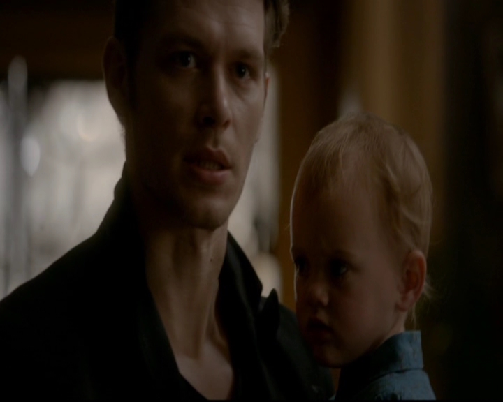 VampireDiariesWorld-dot-nl_TheOriginals_3x22TheBloodyCrown0159.jpg