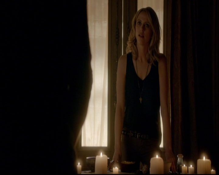 VampireDiariesWorld-dot-nl_TheOriginals_3x22TheBloodyCrown0187.jpg