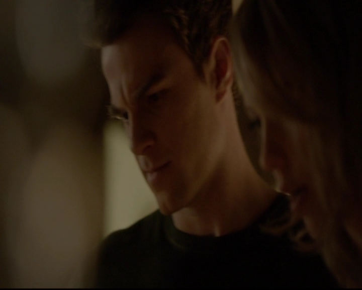 VampireDiariesWorld-dot-nl_TheOriginals_3x22TheBloodyCrown0200.jpg