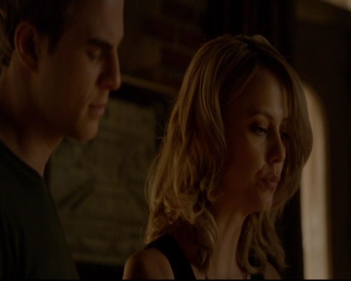 VampireDiariesWorld-dot-nl_TheOriginals_3x22TheBloodyCrown0205.jpg