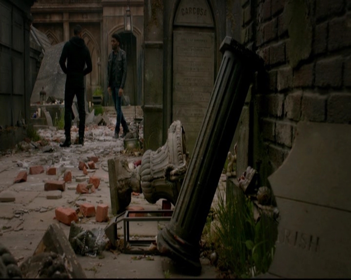 VampireDiariesWorld-dot-nl_TheOriginals_3x22TheBloodyCrown0243.jpg