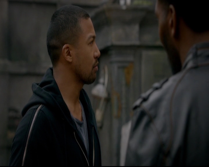 VampireDiariesWorld-dot-nl_TheOriginals_3x22TheBloodyCrown0250.jpg