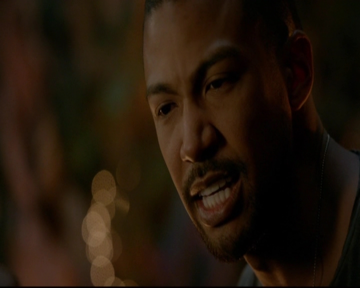 VampireDiariesWorld-dot-nl_TheOriginals_3x22TheBloodyCrown1902.jpg